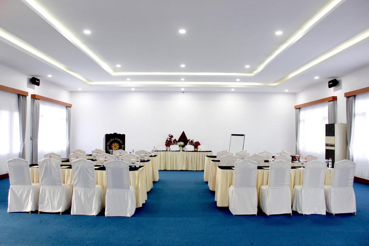 The Cakra Hotel Denpasar  Exterior photo